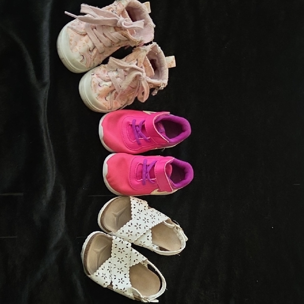 Pink and White Kids Shoes Set
